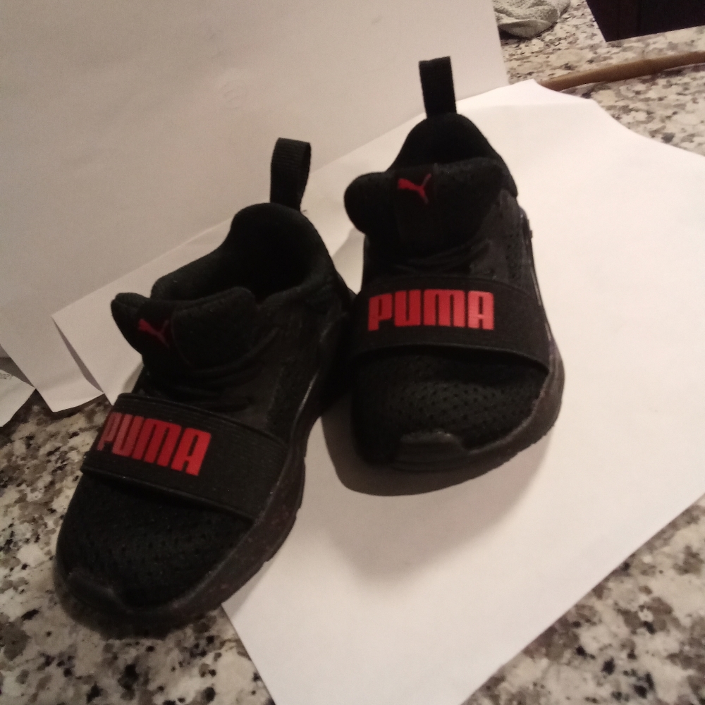 Shoes - Picture 4 of 4